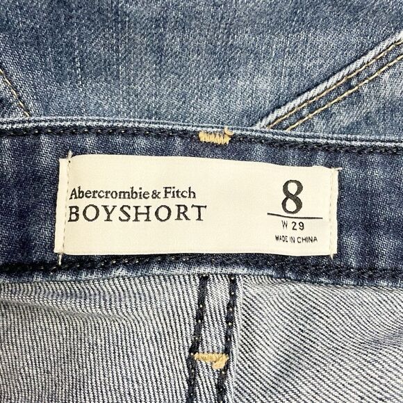 Abercrombie & Fitch Women’s Boyshort Denim Jean Shorts Size 8 Cuffed Medium Wash - Picture 4 of 9
